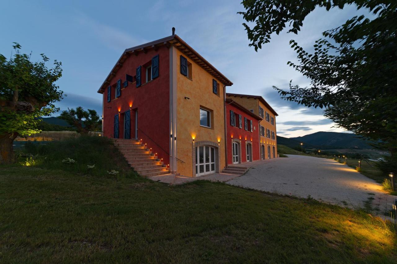 Tenuta Grimaldi Wine Resort Matelica Buitenkant foto