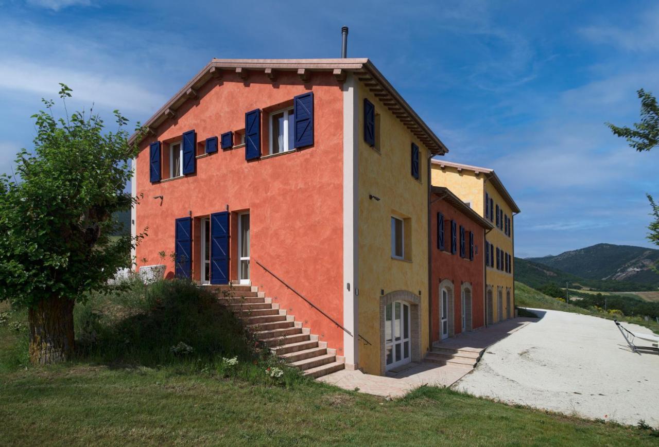 Tenuta Grimaldi Wine Resort Matelica Buitenkant foto