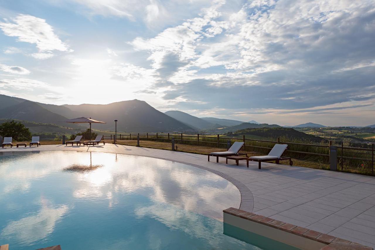 Tenuta Grimaldi Wine Resort Matelica Buitenkant foto